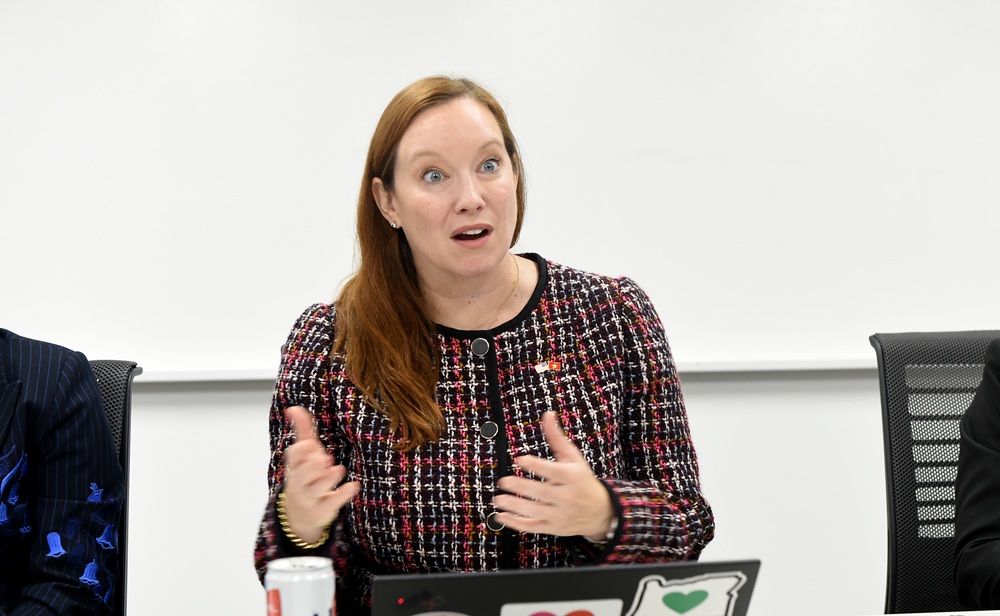 ms Sarah Kemp meta